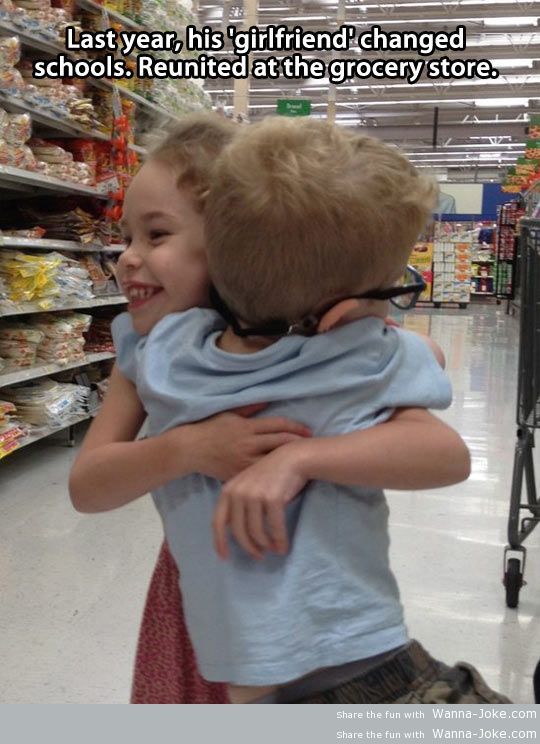 funny-cute-kids-hugging