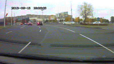 funny-gifs-meanwhile-on-the-road