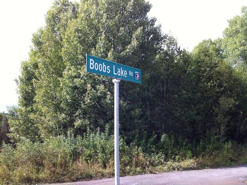 funny-pictures-boobs-lake
