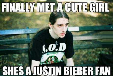 funny-pictures-meet-girl-likes-justenn-bieber