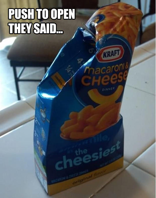 funny-picture-macaroni-cheese-push-open