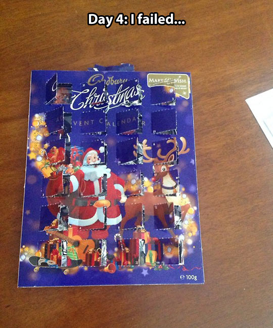 funny-picture-calendar-chocolate-santa-rudolph