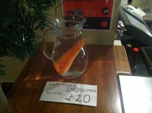 funny-picture-last-year-snowman