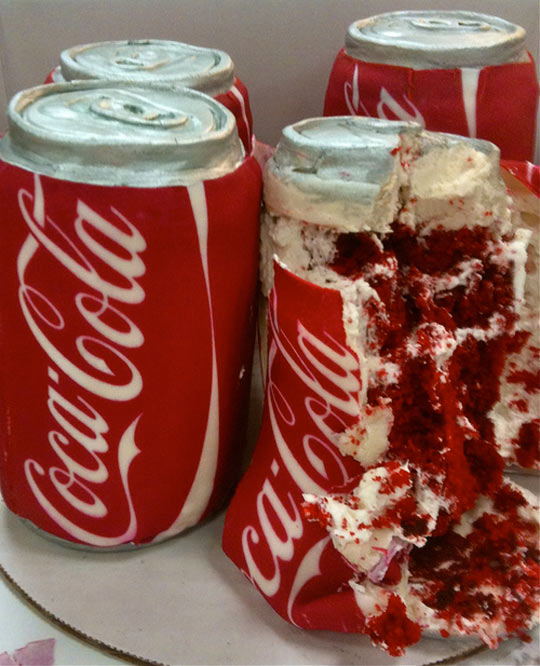 funny-picture-Coca-Cola-cake-bins