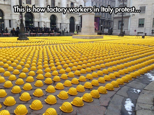 funny-picture-factory-workers-Italy-protests