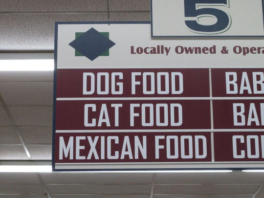 funny-picture-food-store-cat-dog-Mexican