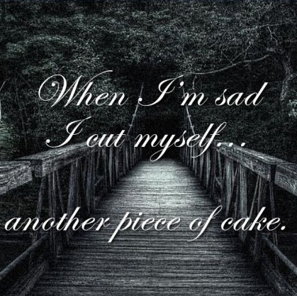 funny-picture-sad-cake-cut