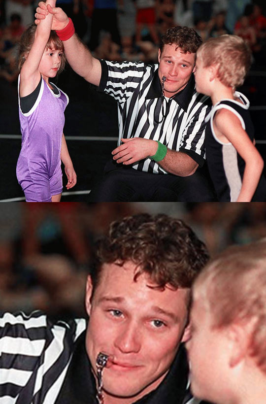 funny-picture-referee-fight-girl-smiling
