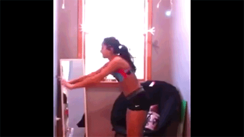 funny-gif-girl-fail-wasted