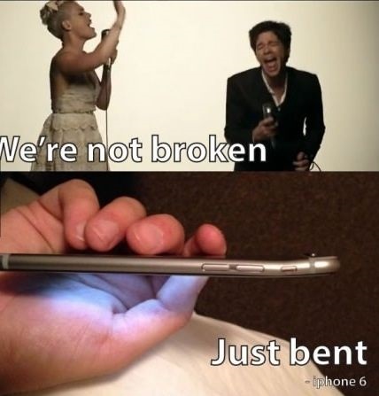 funny-iphone-broken-iphone-bend