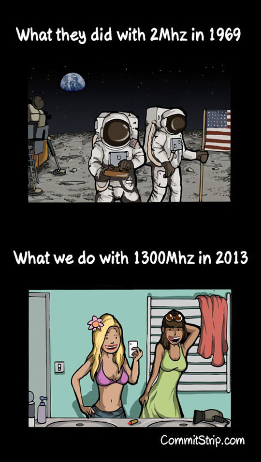 funny-webcomic-Mhz-selfie-bathroom-astronaut