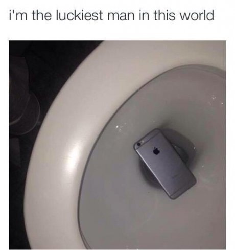funny-toilet-iphone-fail