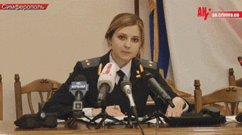 funny-gif-Natalia-Poklonskaya-Putin-phone