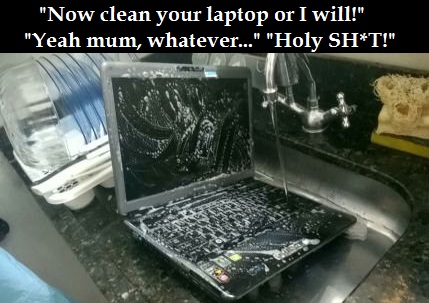 laptop-mother-wash-dirty