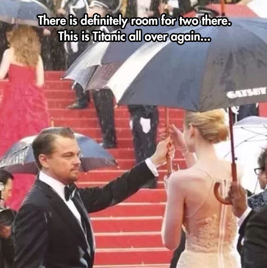funny-Leonardo-DiCaprio-umbrella-red-carpet