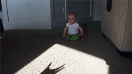 funny-gif-baby-scared-hand