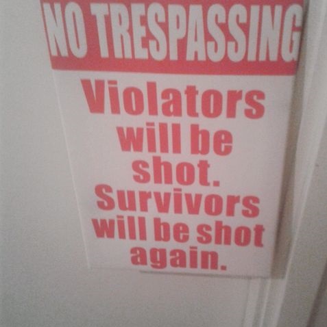 no-trespassing-sign-danger