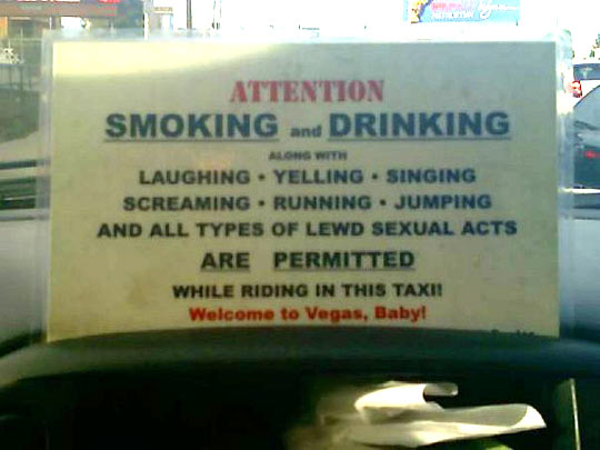 funny-Vegas-taxi-sign-car