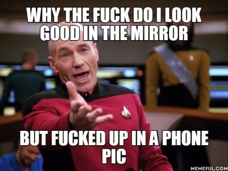 look-good-mirror-phone-pic